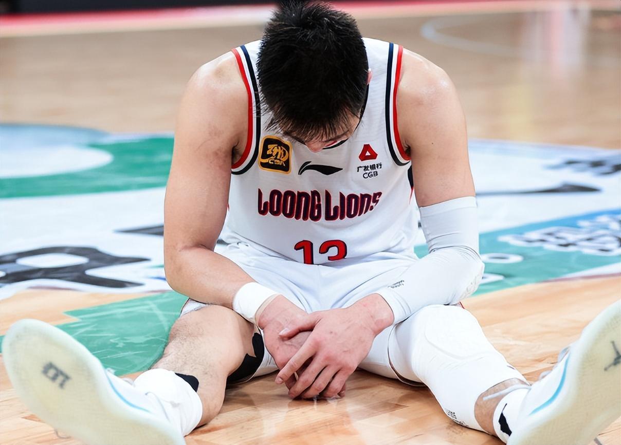 B体育体育官网-关于紧张的对决胜负悬念，谁能笑到最后的信息