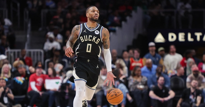 B体育体育官方-76人逆袭击败雄鹿，取得胜利