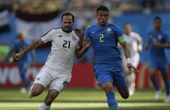 巴西队在比赛中击败对手取得胜利