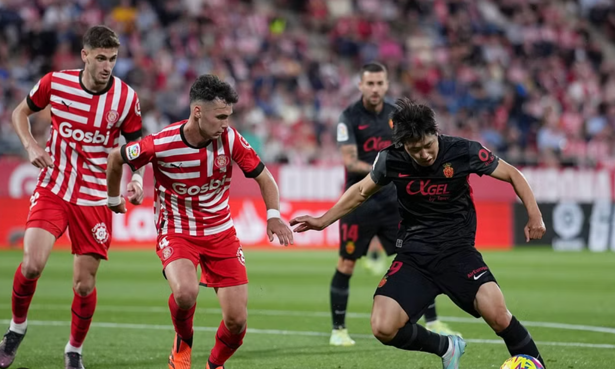 关于不莱梅主场遭遇平局，积分榜位置略有上升的信息