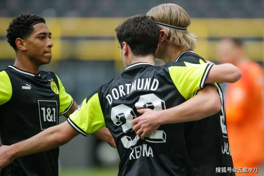 关于不莱梅主场遭遇平局，积分榜位置略有上升的信息