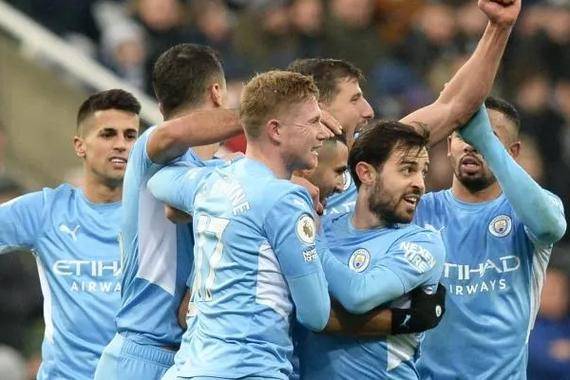 B体育体育网站-拜仁再胜曼城，力夺欧洲足球巅峰之位的简单介绍