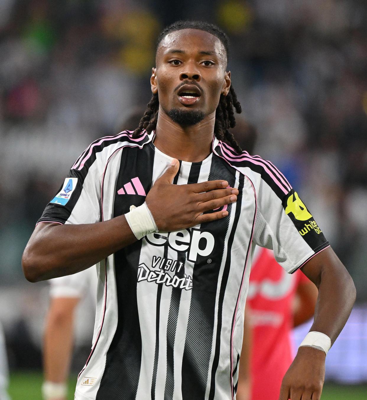 南安普顿客场压制对手,取得关键胜利 南安普顿客场压制对手,取得关键胜利