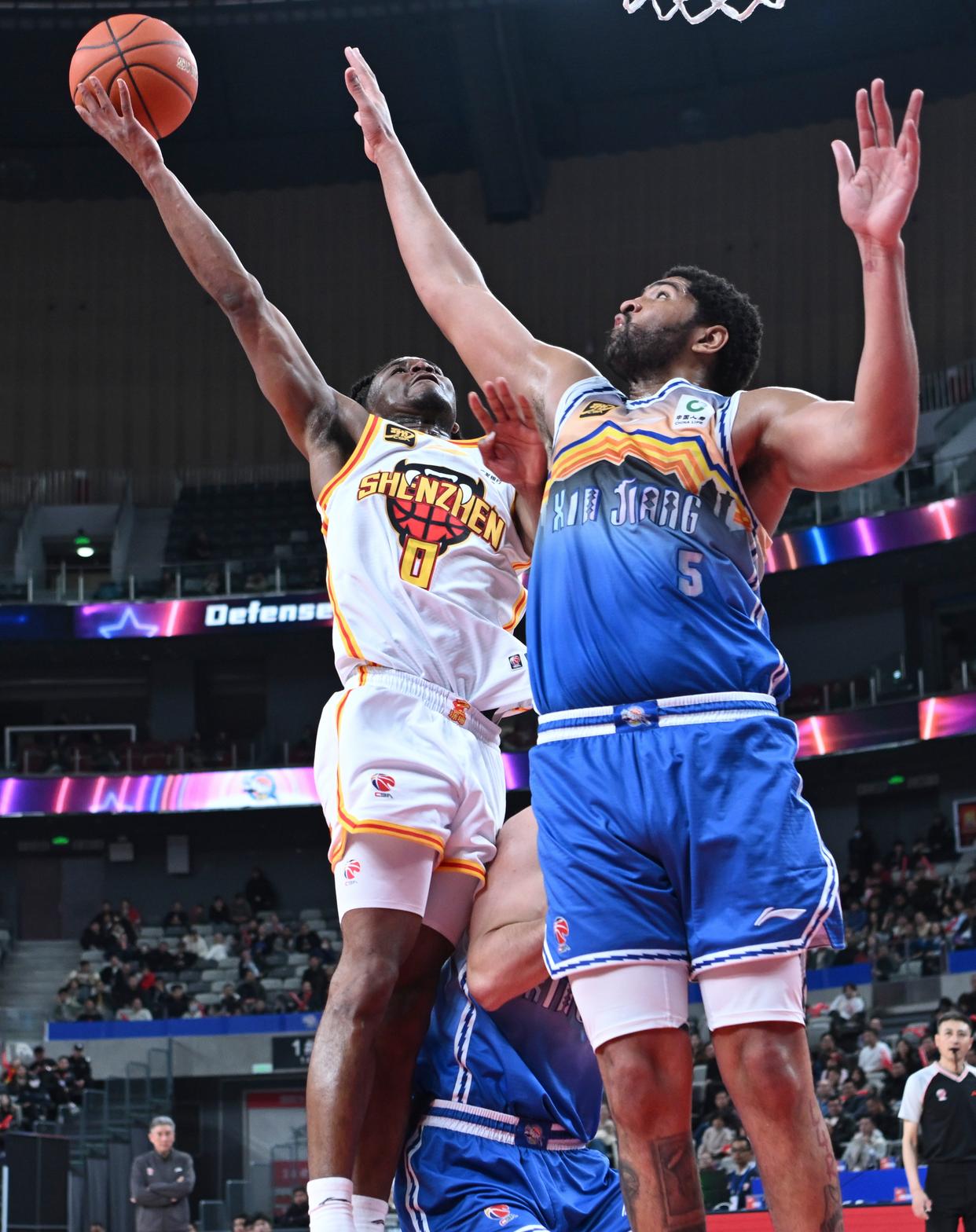 B体育体育网址-伊朗男篮队豪强对决，全力冲击奥运金牌